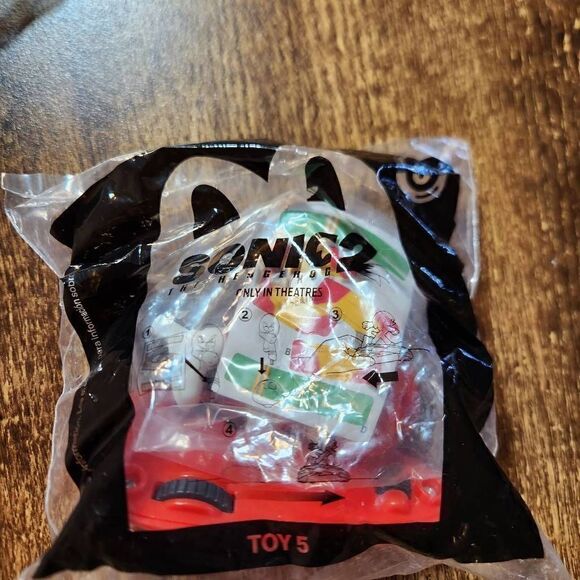 Sonic 2 Knuckles mcdonald's toy 2022 - Picture 1 of 2
